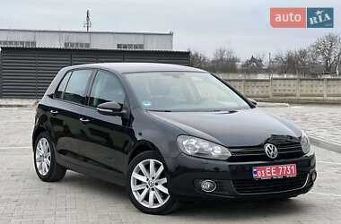 Хэтчбек Volkswagen Golf 2009 в Луцке