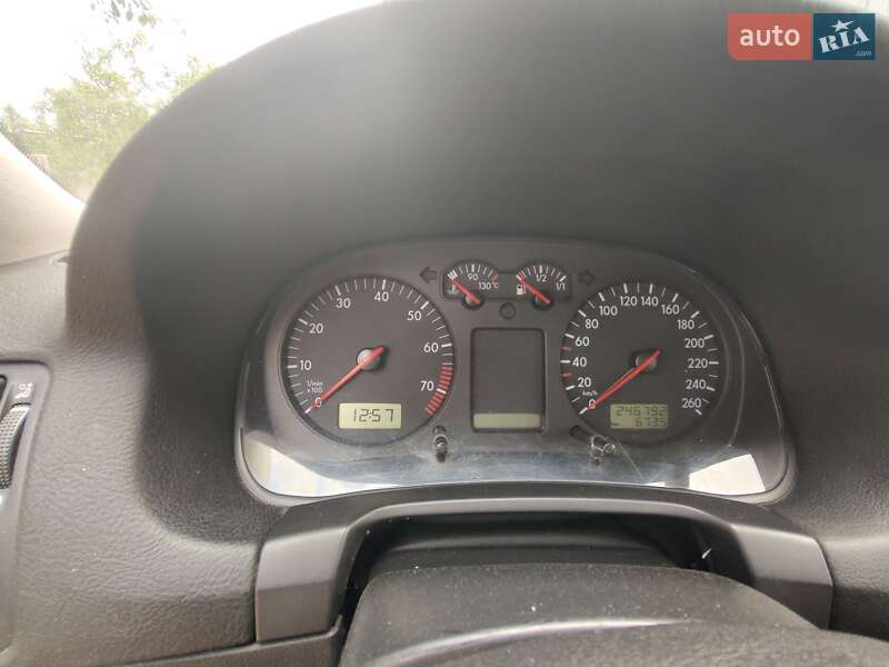 Універсал Volkswagen Golf 1999 в Черкасах