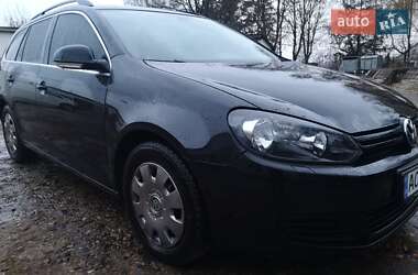 Універсал Volkswagen Golf 2009 в Локачах