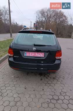 Универсал Volkswagen Golf 2009 в Ровно