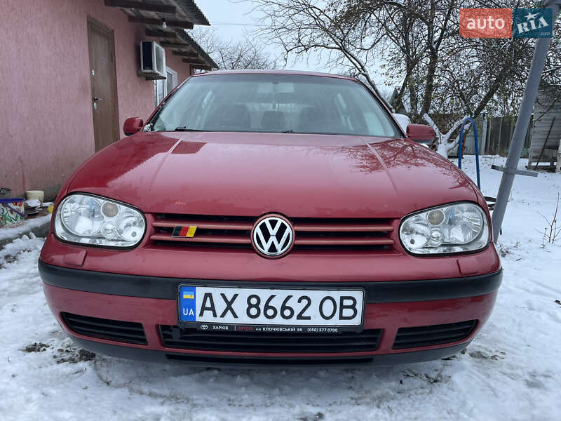 Volkswagen Golf 2002