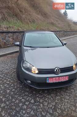 Хэтчбек Volkswagen Golf 2008 в Луцке