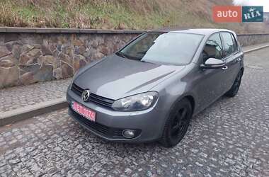 Хэтчбек Volkswagen Golf 2008 в Луцке