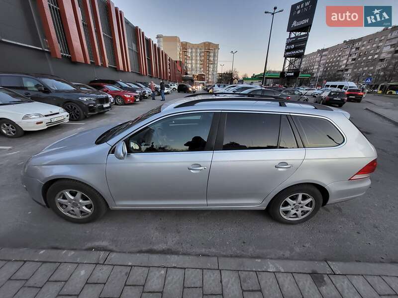 Універсал Volkswagen Golf 2008 в Львові