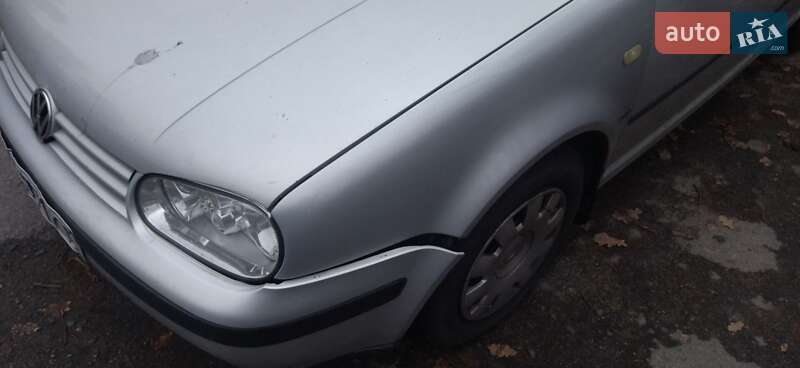 Універсал Volkswagen Golf 1999 в Баранівці