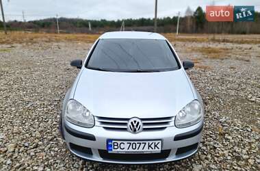 Хетчбек Volkswagen Golf 2008 в Яворові