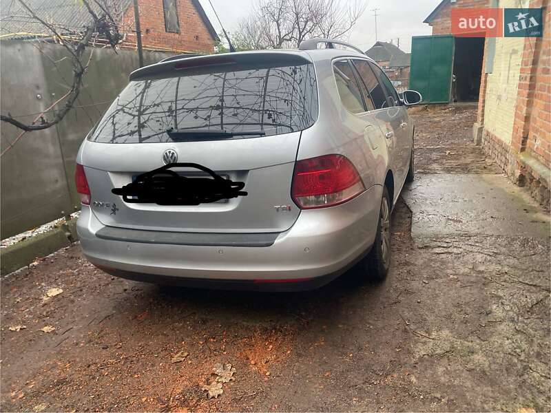 Універсал Volkswagen Golf 2007 в Ромнах