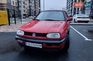 Хетчбек Volkswagen Golf 1993 в Чернігові