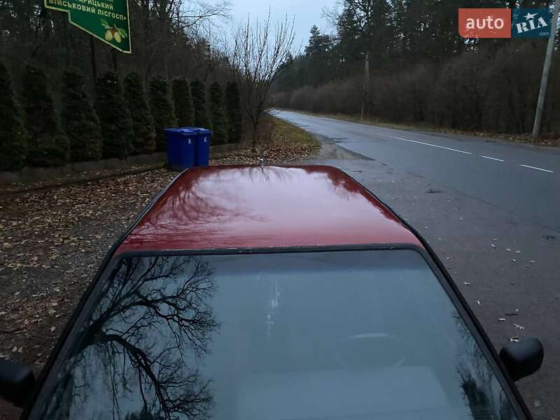 Хэтчбек Volkswagen Golf 1988 в Яворове