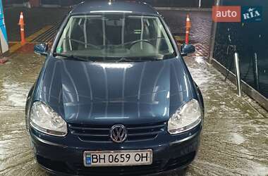 Хэтчбек Volkswagen Golf 2008 в Одессе