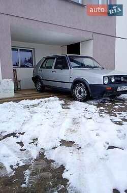 Хэтчбек Volkswagen Golf 1984 в Самборе