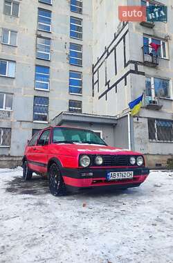 Хэтчбек Volkswagen Golf 1987 в Апостолово