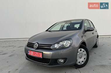 Хэтчбек Volkswagen Golf 2009 в Луцке