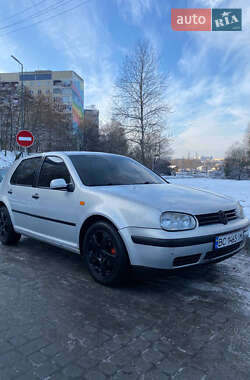 Хэтчбек Volkswagen Golf 1998 в Львове