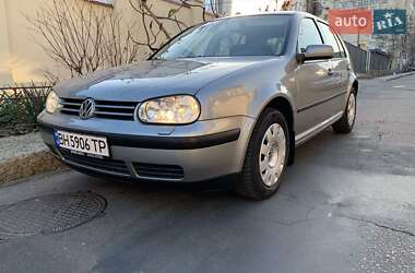 Хетчбек Volkswagen Golf 2003 в Одесі