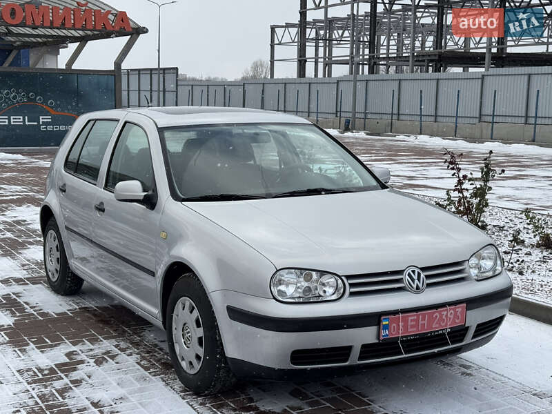 Хетчбек Volkswagen Golf 2000 в Полтаві