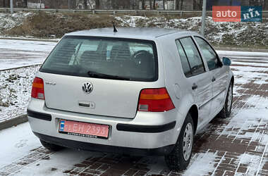 Хетчбек Volkswagen Golf 2000 в Полтаві