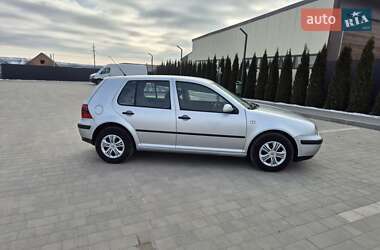 Хэтчбек Volkswagen Golf 2002 в Каменец-Подольском