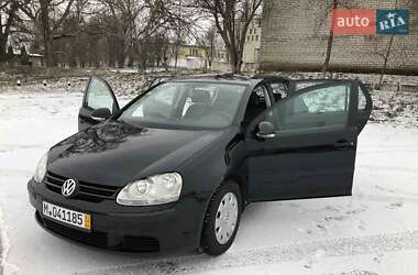 Хетчбек Volkswagen Golf 2005 в Золотоноші