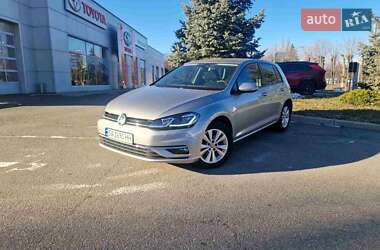 Хэтчбек Volkswagen Golf 2020 в Кропивницком