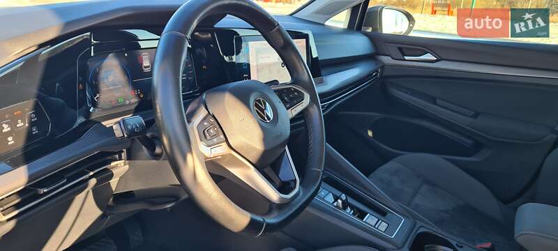 Универсал Volkswagen Golf 2021 в Киеве