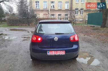 Хетчбек Volkswagen Golf 2004 в Луцьку