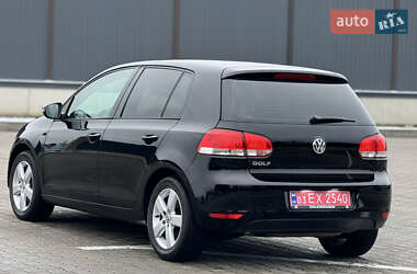 Хетчбек Volkswagen Golf 2009 в Луцьку