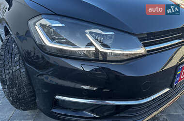 Универсал Volkswagen Golf 2017 в 