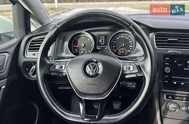 Универсал Volkswagen Golf 2018 в Трускавце