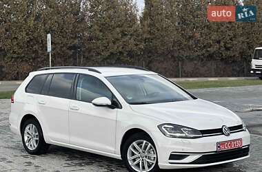 Универсал Volkswagen Golf 2018 в Трускавце