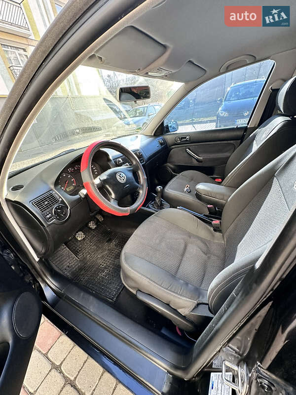 Хетчбек Volkswagen Golf 1999 в Івано-Франківську