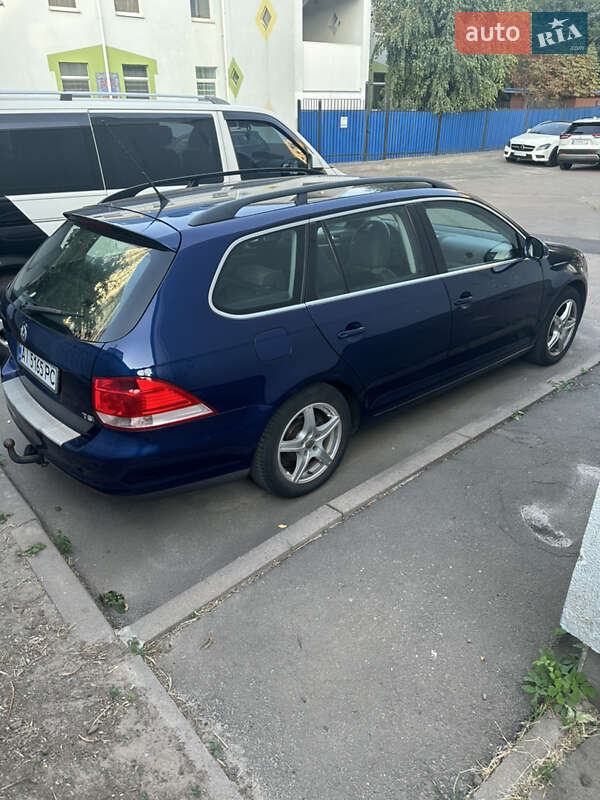 Универсал Volkswagen Golf 2009 в Броварах