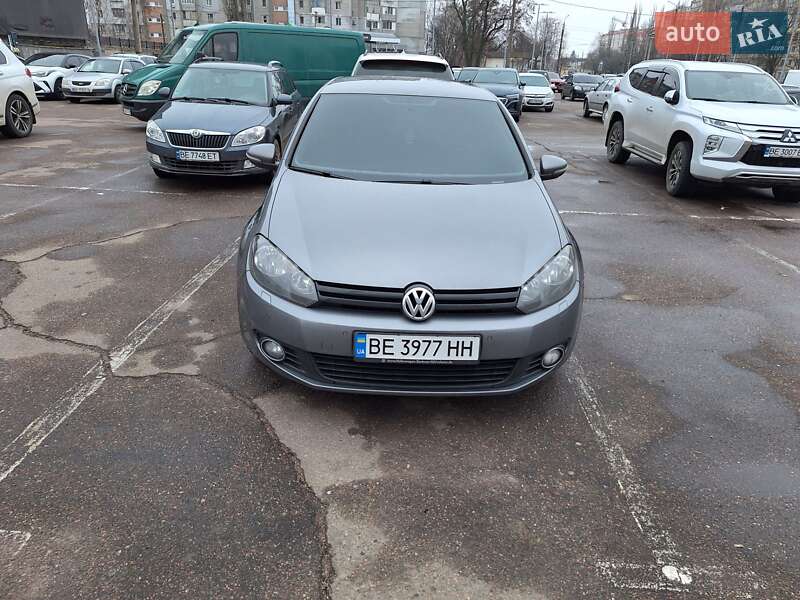 Хетчбек Volkswagen Golf 2011 в Миколаєві