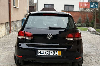 Хетчбек Volkswagen Golf 2011 в Мукачевому