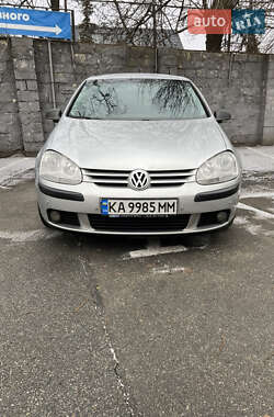 Хетчбек Volkswagen Golf 2008 в Києві