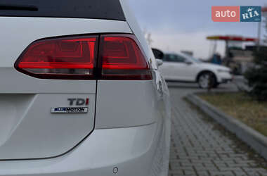 Универсал Volkswagen Golf 2016 в 