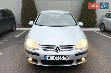 Хетчбек Volkswagen Golf 2004 в Білій Церкві