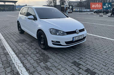 Хэтчбек Volkswagen Golf 2014 в Черновцах