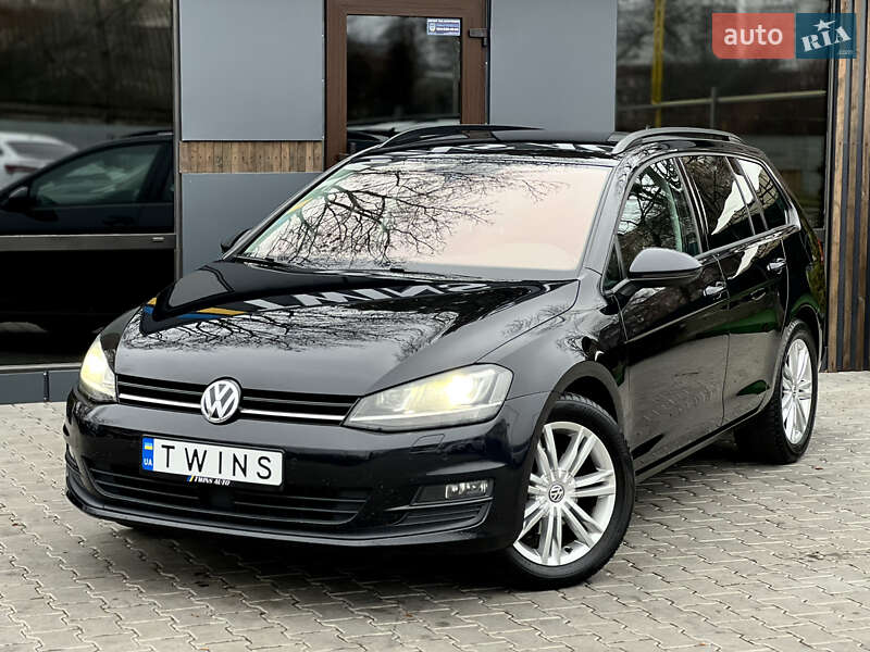 Універсал Volkswagen Golf 2013 в Одесі