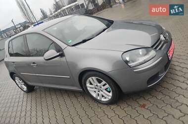 Хетчбек Volkswagen Golf 2009 в Луцьку