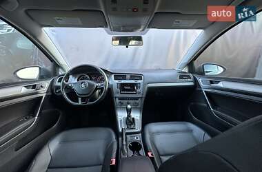 Универсал Volkswagen Golf 2015 в Львове