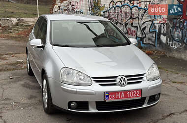 Хэтчбек Volkswagen Golf 2006 в Полтаве