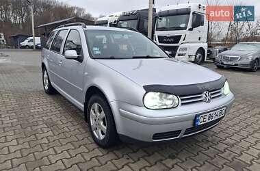 Універсал Volkswagen Golf 2005 в Чернівцях