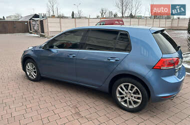 Хетчбек Volkswagen Golf 2013 в Стрию