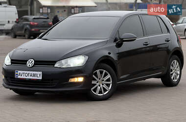 Хетчбек Volkswagen Golf 2013 в Києві