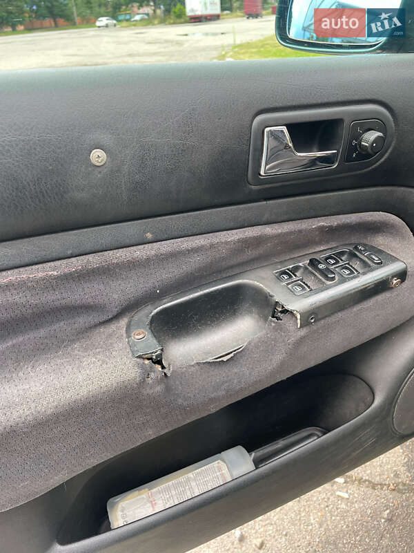 Хетчбек Volkswagen Golf 1999 в Полтаві