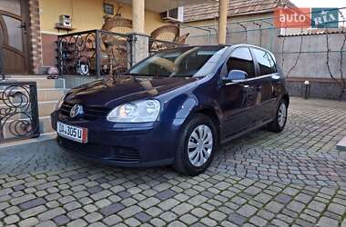 Хетчбек Volkswagen Golf 2009 в Мукачевому