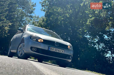 Универсал Volkswagen Golf 2013 в Теофиполе