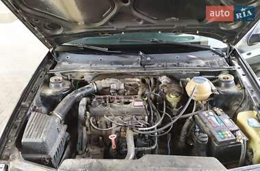 Хэтчбек Volkswagen Golf 1996 в 