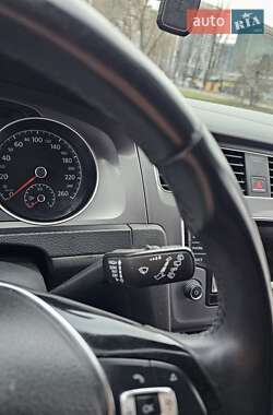 Универсал Volkswagen Golf 2014 в 